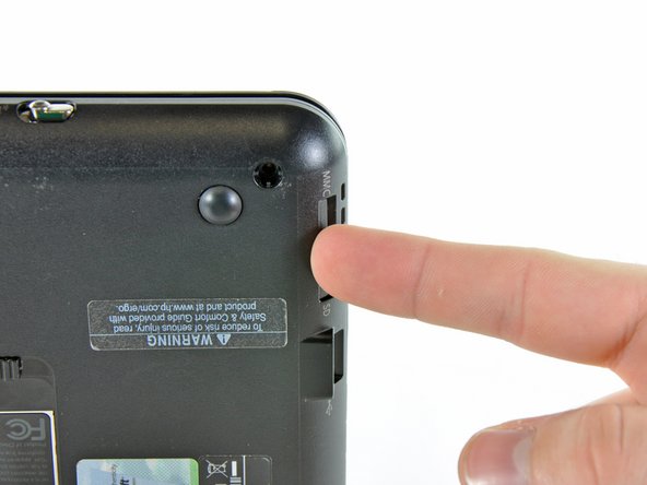 HP Mini 1000 Lower Case Replacement: step 18, image 1 of 3