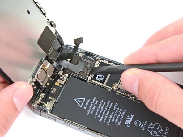 iPhone 5s Battery Replacement: step 14, image 1 of 2