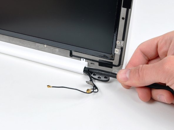 MacBook Unibody Model A1342 Center Antenna Replacement: step 21, image 1 of 3