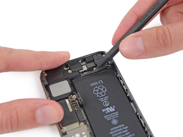 iPhone 5s Battery Replacement: step 20, image 2 of 3