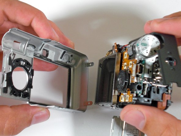 Canon PowerShot S80 Speaker Replacement: step 4, image 2 of 3