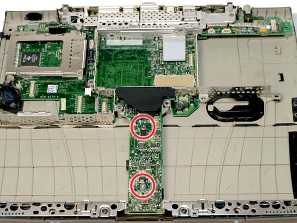 PowerBook G3 Pismo Logic Board Replacement: step 39, image 1 of 1