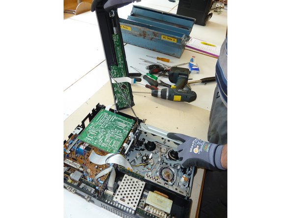 VHS Tape Player: step 4, image 2 of 2