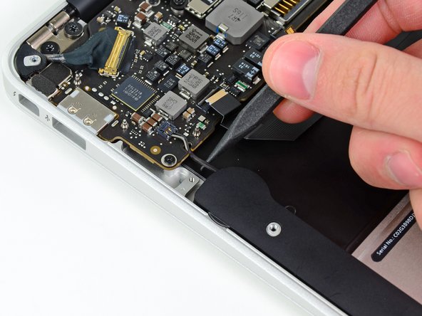 MacBook Air 11" Mid 2011 Logic Board Replacement: step 17, image 1 of 1