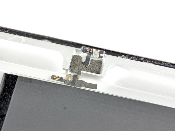 iPad 2 Wi-Fi EMC 2415 Microphone Replacement: step 37, image 1 of 1