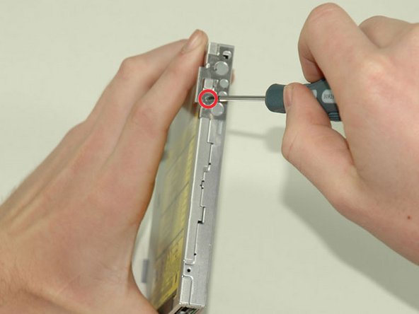 PowerBook G4 Aluminum 15" 1.5-1.67 GHz Optical Drive Replacement: step 15, image 1 of 1