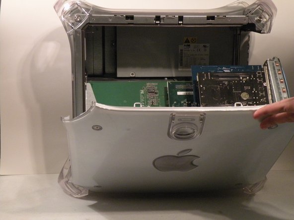 Power Mac G4 MDD RAM Replacement: step 2, image 2 of 3