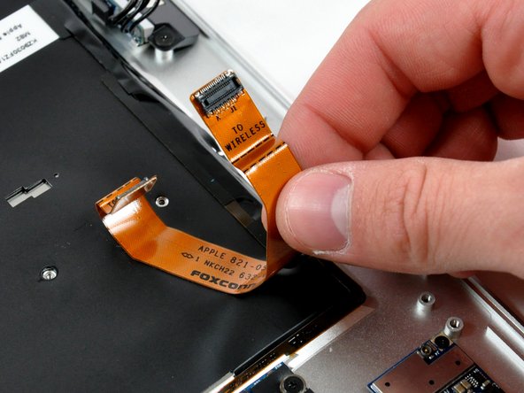 MacBook Air Models A1237 and A1304 Upper Case Replacement: step 40, image 2 of 2