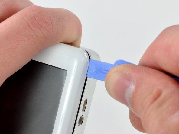 iPod 4th Generation or Photo Hard Drive Cable Replacement: step 3, image 1 of 1