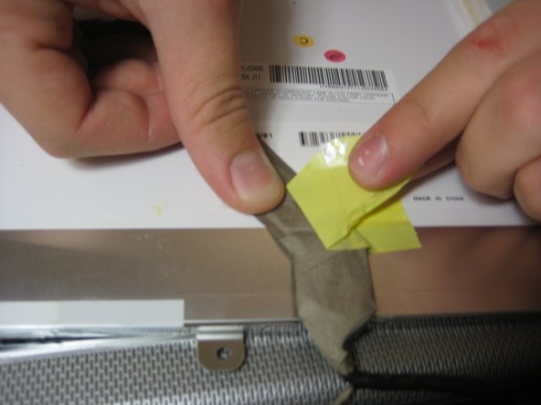 HP Pavilion dv6000 LCD Screen Replacement: step 6, image 2 of 3