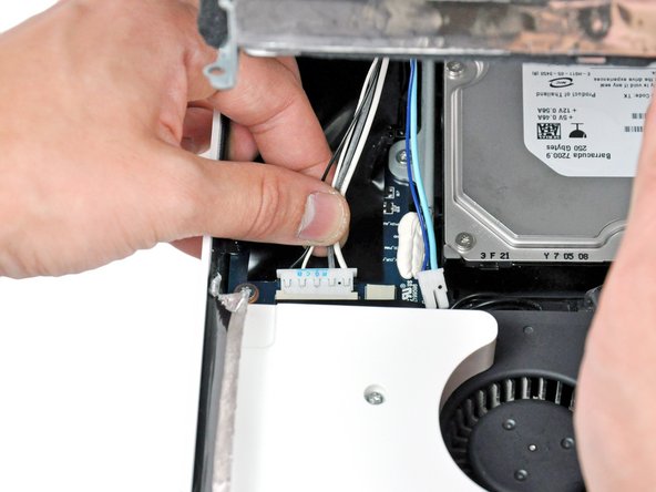 iMac Intel 20" EMC 2105 and 2118 Logic Board Replacement: step 14, image 2 of 2