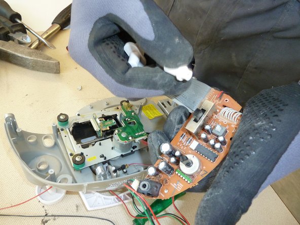 Radio CD Recorder: step 14, image 3 of 3