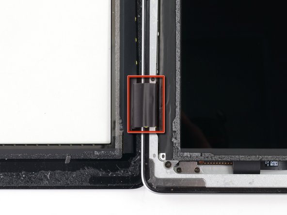 iPad 2 GSM Headphone Jack & SIM Slot Replacement: step 25, image 2 of 3