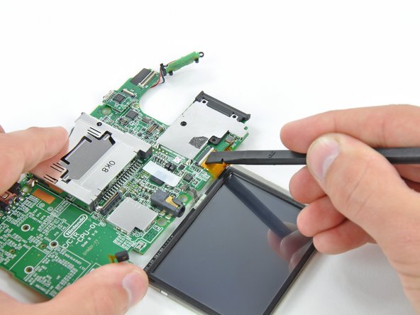 Nintendo 3DS Lower Display Assembly Replacement: step 24, image 2 of 2