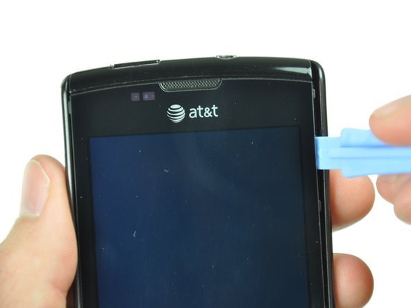 Samsung Captivate Rear Case Replacement: step 6, image 2 of 3