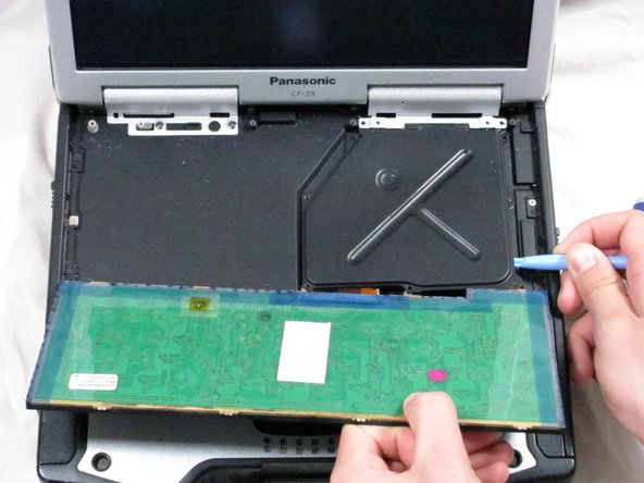 Panasonic Toughbook CF-29 Keyboard Replacement: step 8, image 1 of 2