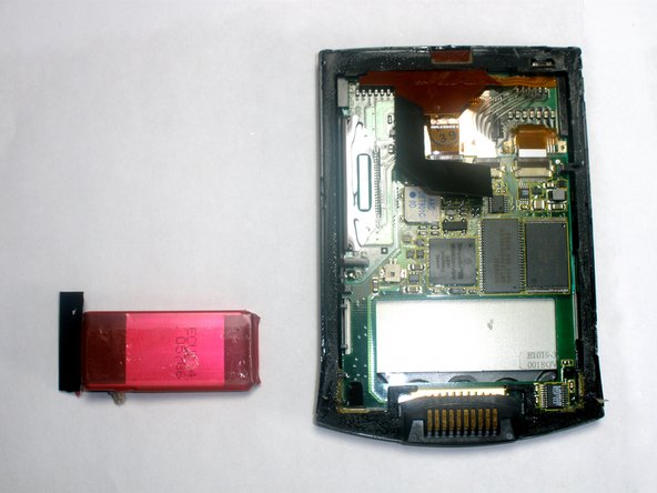 Remove IBM WorkPad c3 Battery: step 6, image 2 of 2