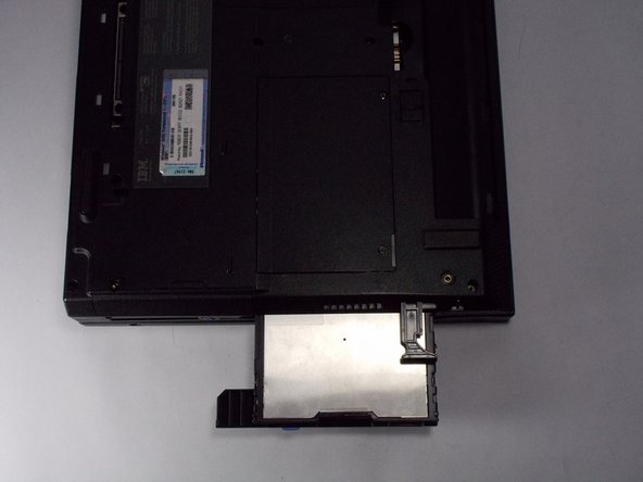 Disassembling IBM ThinkPad A30 Floppy Disk Drive: step 3, image 1 of 2