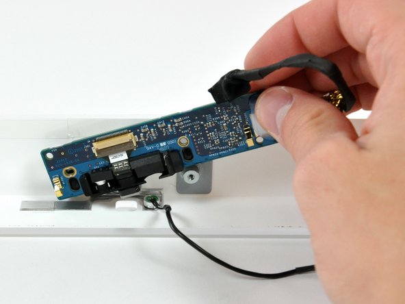 iMac G5 17" Model A1144 Front Bezel Replacement: step 12, image 1 of 1