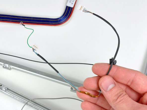 PowerBook G4 Aluminum 17" 1.67 GHz (High-Res) Front Display Bezel Replacement: step 65, image 2 of 2