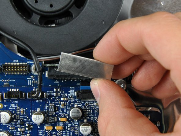 iMac Intel 20" EMC 2133 and 2210 Optical Drive Data Cable Replacement: step 27, image 2 of 2