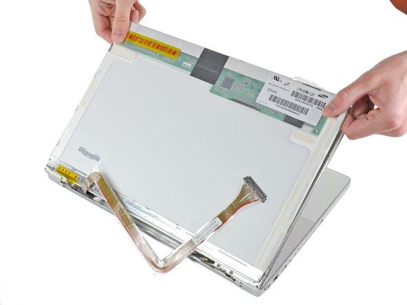 PowerBook G4 Aluminum 15" 1.67 GHz LCD Replacement: step 24, image 1 of 1