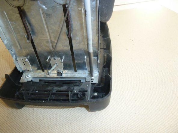 Toaster: step 5, image 1 of 3