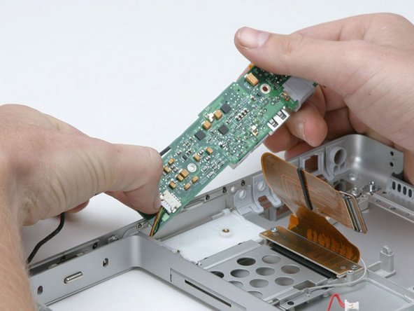 PowerBook G4 Aluminum 15" 1-1.5 GHz DC & Sound Card Replacement: step 45, image 1 of 1