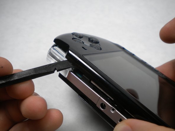 PSP 300x D-Pad Replacement: step 6, image 1 of 2