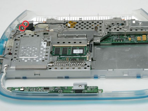 iBook G3 Clamshell Logic Board Replacement: step 29, image 1 of 1