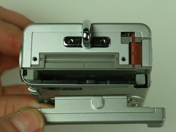 Canon PowerShot S400 Battery Replacement: step 3, image 3 of 3