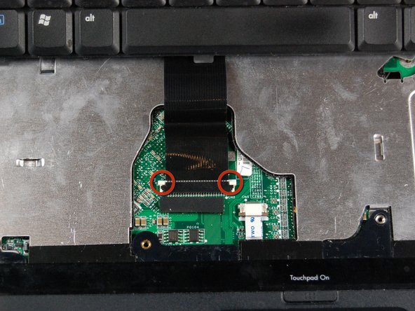 HP Pavilion dv1000 Back Cover Replacement: step 18, image 2 of 3