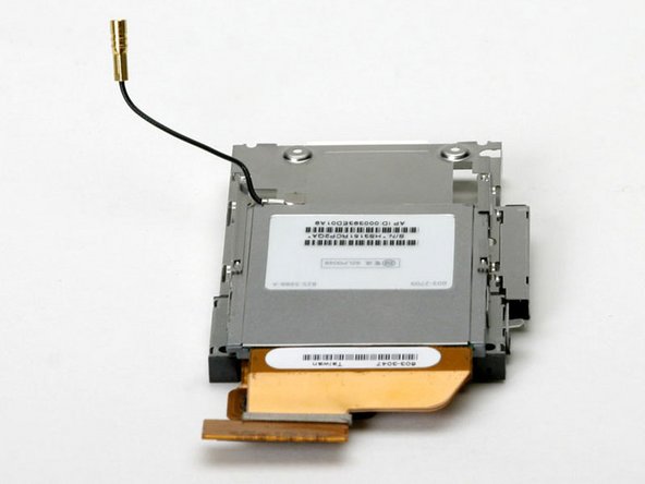 PowerBook G4 Aluminum 17" 1-1.67 GHz Airport Extreme Replacement: step 20, image 1 of 1