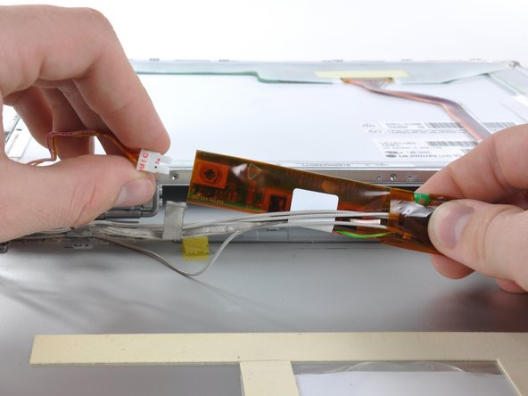 PowerBook G4 Aluminum 12" 1-1.5 GHz Front Display Bezel Replacement: step 75, image 2 of 2