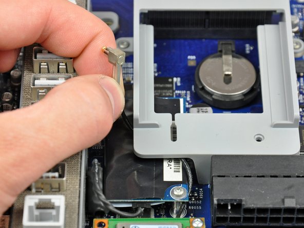 iMac G5 17" Model A1058 Logic Board Replacement: step 28, image 2 of 2