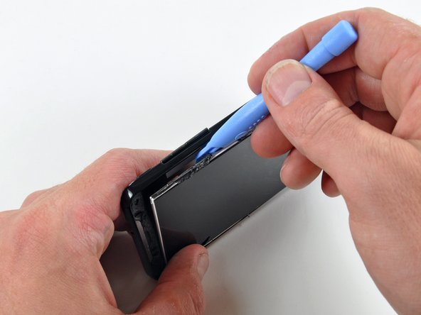 HTC Evo 4G Inner Case Replacement: step 34, image 3 of 3