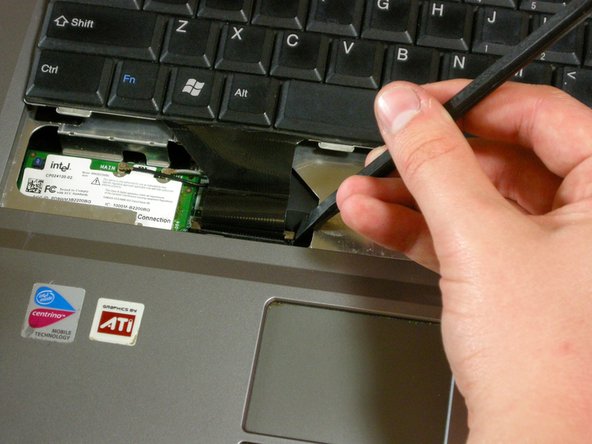 Fujitsu LifeBook N3510 Optical Drive Replacement: step 9, image 1 of 2