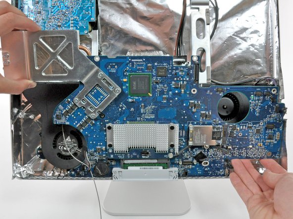 iMac Intel 17" Optical Drive Fan Replacement: step 35, image 1 of 1