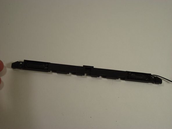 Disassembling Compaq Mini 110 Speakers: step 19, image 3 of 3