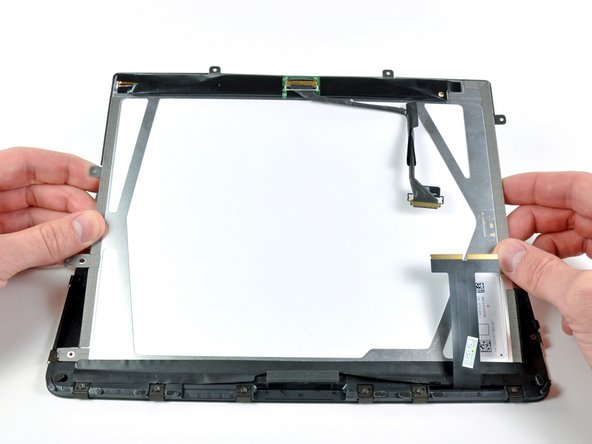 iPad 3G Front Panel Assembly Replacement: step 27, image 1 of 1