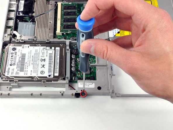 iBook G4 14" 1.42 GHz Sleep Light Replacement: step 30, image 1 of 1