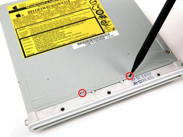 iBook G4 12" 800 MHz-1.2 GHz Optical Drive Replacement: step 44, image 1 of 1