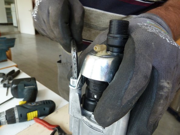 High Pressure Cleaner: step 11, image 1 of 2