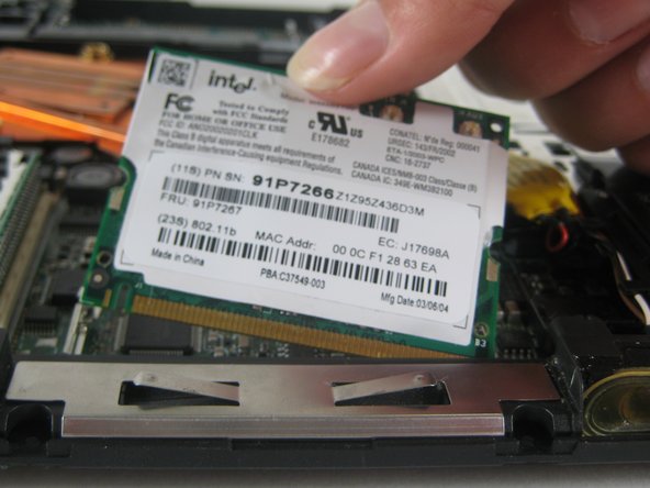 IBM ThinkPad T41 Motherboard Replacement: step 13, image 1 of 1