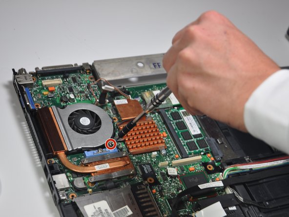 HP Compaq NC6120 Cooling Fan Replacement: step 3, image 1 of 2