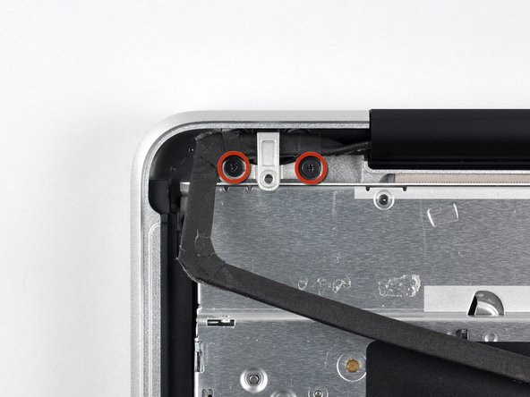 MacBook Pro 15" Unibody Mid 2009 LCD Replacement: step 12, image 1 of 2