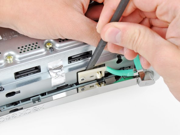 Xbox 360 Eject Button Replacement: step 26, image 2 of 2