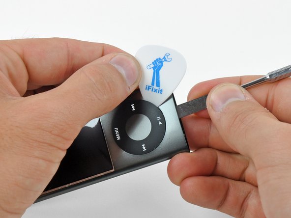 iPod Nano 5th Generation Camera Replacement: step 13, image 1 of 2