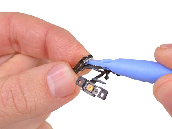 iPhone 4S Earpiece Speaker Replacement: step 33, image 1 of 2