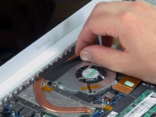 MacBook Core Duo Heat Sink Replacement: step 13, image 1 of 1